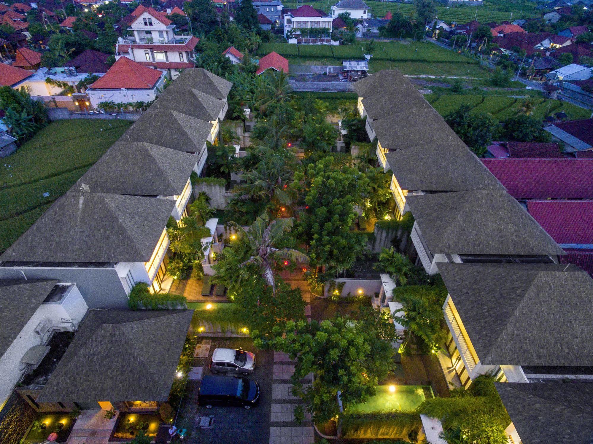 Kampoeng Villa Bali Kuta  Luaran gambar