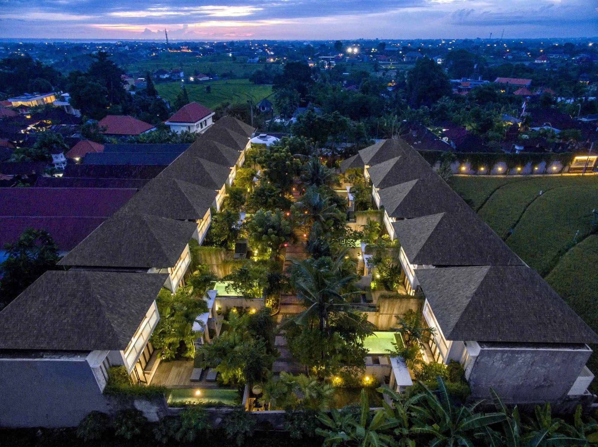 Kampoeng Villa Bali Kuta  Luaran gambar